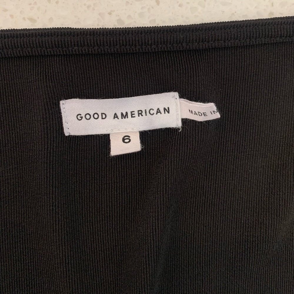 Good American Ruched Crop Top - Picture 5 of 8